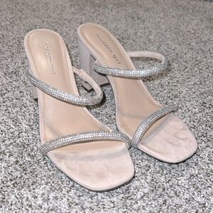 Madden Girl Tilly Heeled Sandal size 8